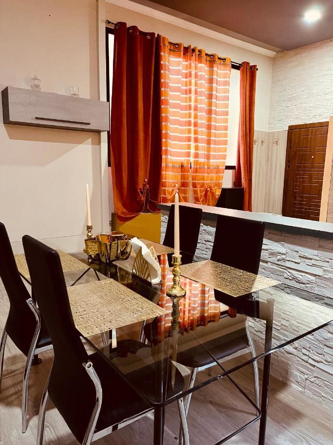 Golden House Apartman Castel Maggiore Kültér fotó